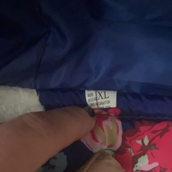 Floral puffer coat - Picture 4 of 5